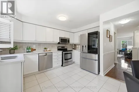 2420 Ravinebrook Crescent Oakville (wc Wedgewood Creek) ON L6H 6Y2