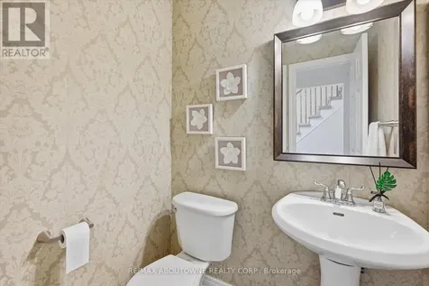 2420 Ravinebrook Crescent Oakville (wc Wedgewood Creek) ON L6H 6Y2