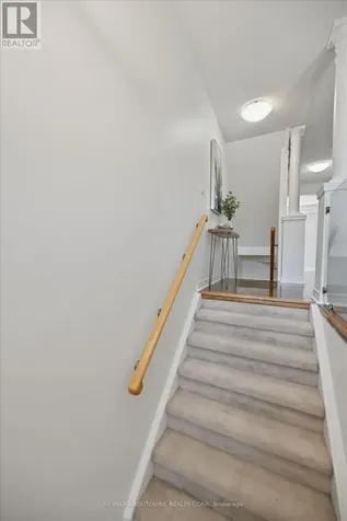 2420 Ravinebrook Crescent Oakville (wc Wedgewood Creek) ON L6H 6Y2