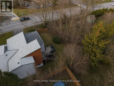 716 North Shore Boulevard East Burlington (lasalle) ON L7T 1X6