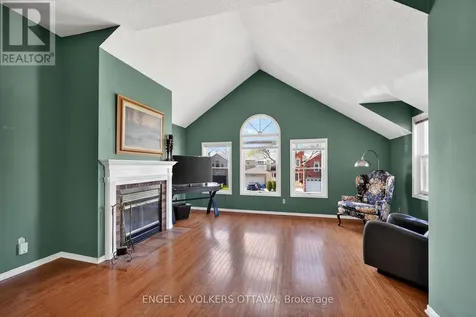 6592 Windsong Avenue Ottawa ON K1C 6M9