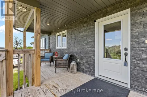 4153 Roger Stevens Drive Montague ON K7A 4S6