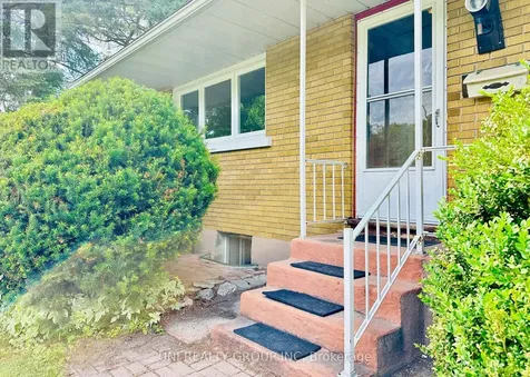 77 Meadowlands Drive Ottawa ON K2G 2R9