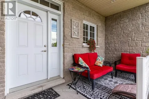 997 Ada Barrington Private Ottawa ON K4P 0A7