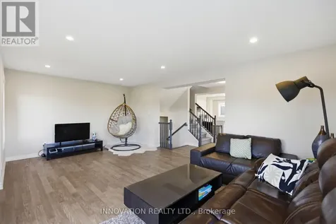120 Kyanite Lane Ottawa ON K2J 7B5