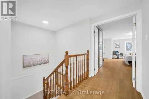 14 Sandcliffe Terrace Ottawa ON K2G 5X1