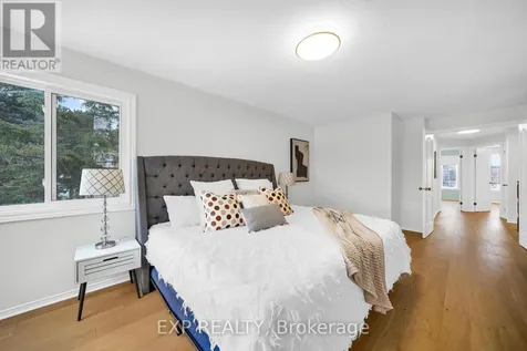 14 Sandcliffe Terrace Ottawa ON K2G 5X1