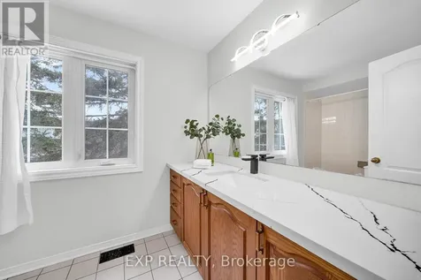 14 Sandcliffe Terrace Ottawa ON K2G 5X1