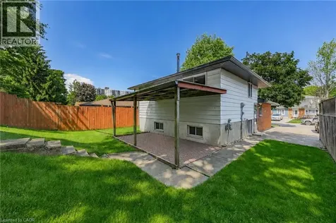 120 Arrowhead Crescent Kitchener ON N2P 1B9