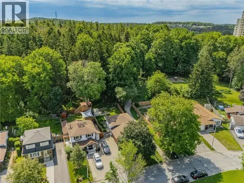 120 Arrowhead Crescent Kitchener ON N2P 1B9