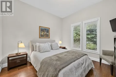 2 Evergreen Road Collingwood ON L9Y 5A8