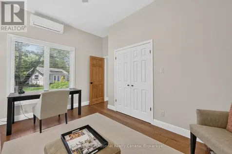2 Evergreen Road Collingwood ON L9Y 5A8