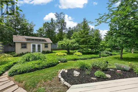 2 Evergreen Road Collingwood ON L9Y 5A8