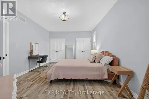 16 Gouda Place Cambridge ON N1P 0B1