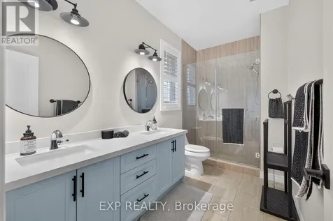 16 Gouda Place Cambridge ON N1P 0B1