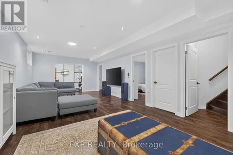 16 Gouda Place Cambridge ON N1P 0B1