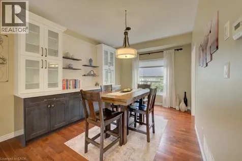 23 Stoneman Court Cambridge ON N1P 1C9
