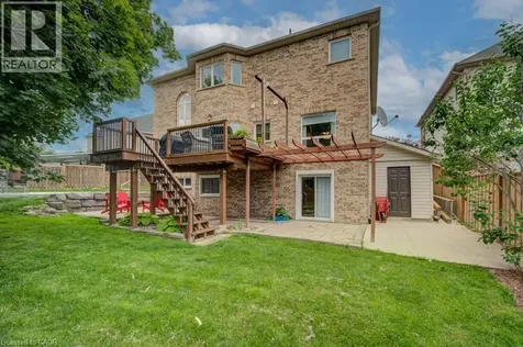 23 Stoneman Court Cambridge ON N1P 1C9
