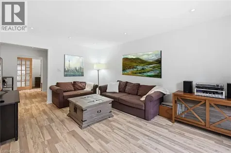 712 Auburn Crescent Burlington ON L7L 5B2