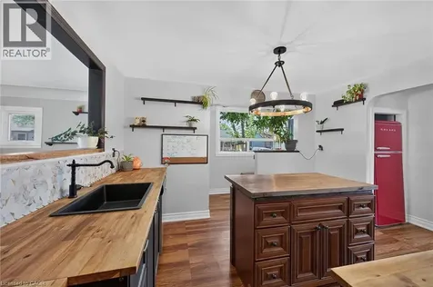 331 Guelph Street Hamilton ON L8H 3C6