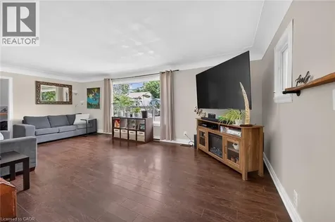 331 Guelph Street Hamilton ON L8H 3C6