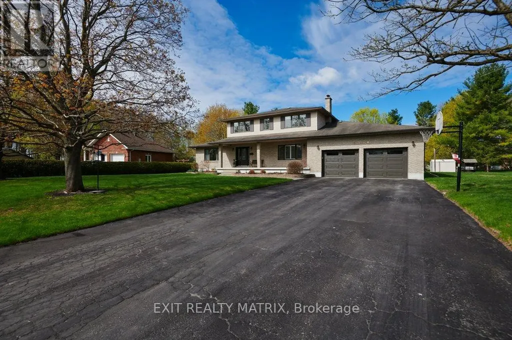 1340 Cuthbert Way Ottawa ON K4P 1A4