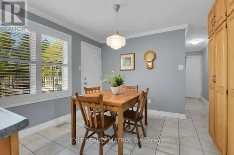1340 Cuthbert Way Ottawa ON K4P 1A4