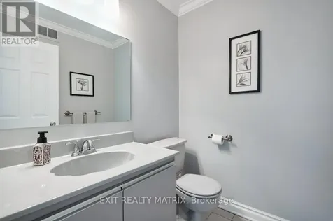 1340 Cuthbert Way Ottawa ON K4P 1A4