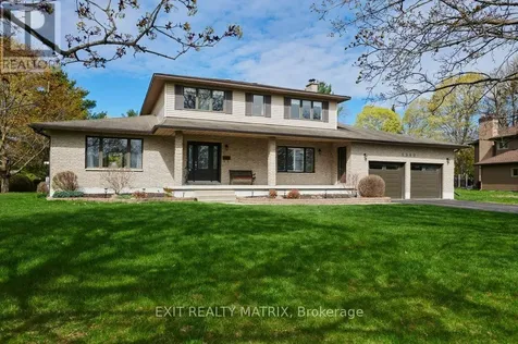 1340 Cuthbert Way Ottawa ON K4P 1A4