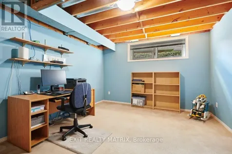 1340 Cuthbert Way Ottawa ON K4P 1A4