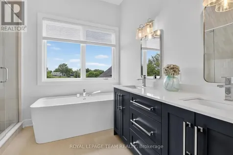2710 River Road Ottawa ON K4M 1A3