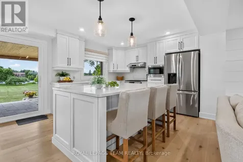 2710 River Road Ottawa ON K4M 1A3