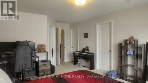 607 Egret Way Ottawa ON K2J 6K9