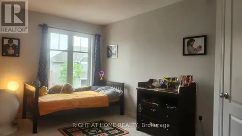 607 Egret Way Ottawa ON K2J 6K9