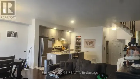 607 Egret Way Ottawa ON K2J 6K9
