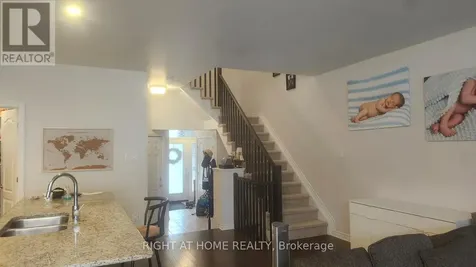 607 Egret Way Ottawa ON K2J 6K9