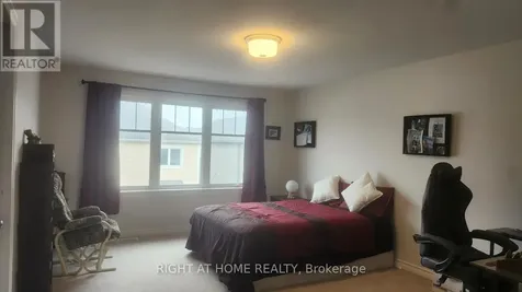 607 Egret Way Ottawa ON K2J 6K9