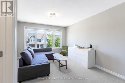 512 Breccia Heights Ottawa ON K2T 0L6