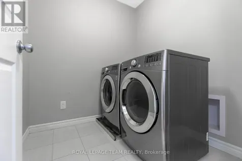 512 Breccia Heights Ottawa ON K2T 0L6