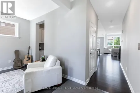 512 Breccia Heights Ottawa ON K2T 0L6