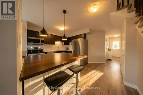 30 Imperial Road South Guelph (willow West/sugarbush/west Acres) ON N1K 1Y1