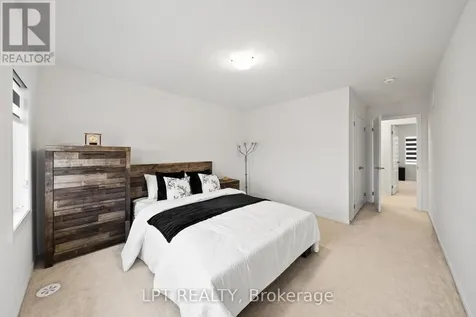 24 Bee Crescent Brantford ON N3T 0V7