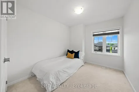 24 Bee Crescent Brantford ON N3T 0V7