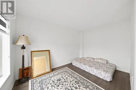 24 Bee Crescent Brantford ON N3T 0V7