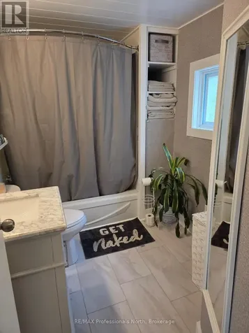 6 Dufferin Street North Huntsville ON P1H 1X3