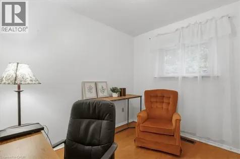 118 Wilfred Avenue Kitchener ON N2A 1X1