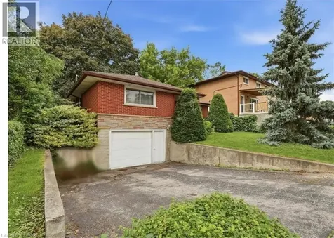 118 Wilfred Avenue Kitchener ON N2A 1X1