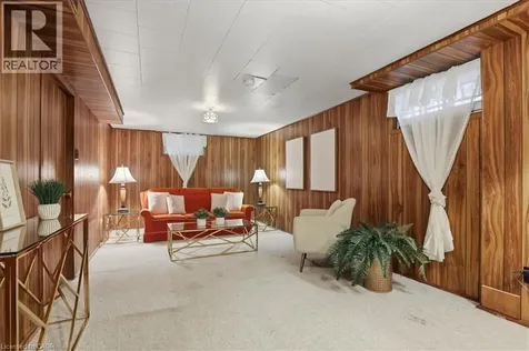 118 Wilfred Avenue Kitchener ON N2A 1X1