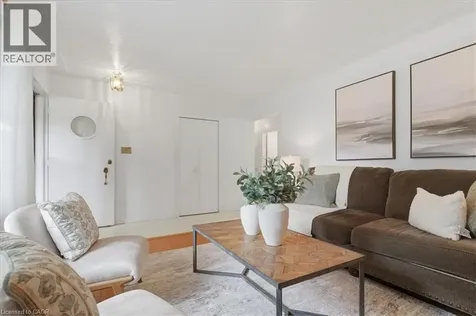 118 Wilfred Avenue Kitchener ON N2A 1X1