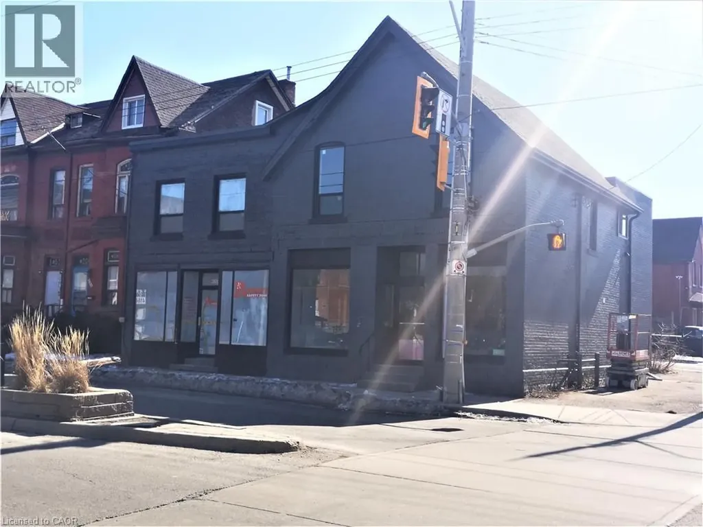 388 Barton Street Hamilton ON L8L 2Y3
